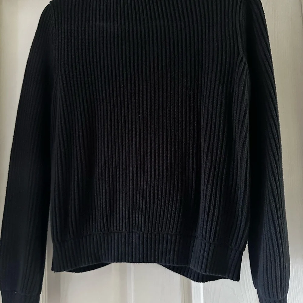 Old Navy Black Ribbed Cardigan Sweater - Picture 3 of 5